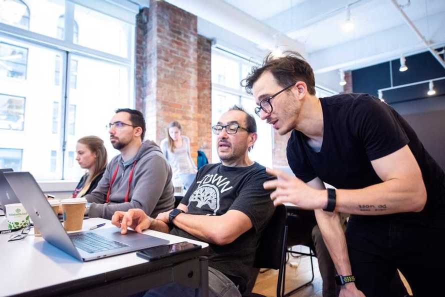 Swizec teaching at Reactathon